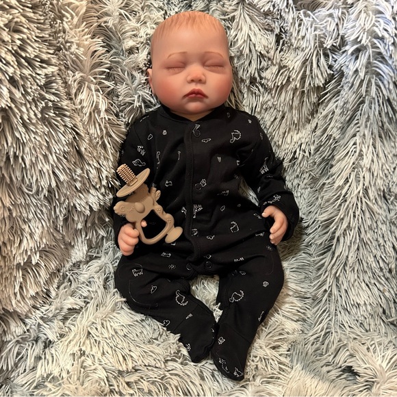 Reborn Baby Boy Doll 3/4 Silicone Limbs Cloth Body & Accessories (NEW) - Picture 7 of 13